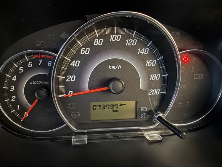 Mitsubishi Attrage 2018 1.2 GLX Sedan เบนซิน ไม่ติดแก๊ส เกียร์อัตโนมัติ ดำ รูปที่ 2