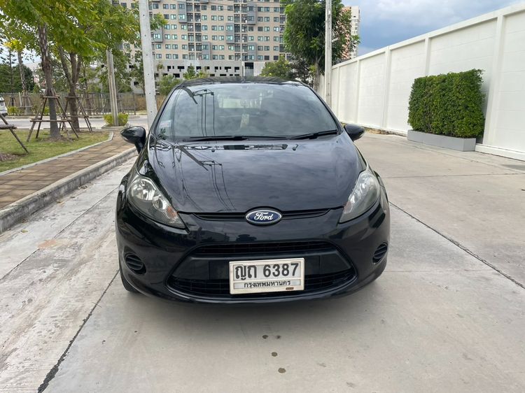 Ford Fiesta 2011 1.6 Trend Sedan เบนซิน ไม่ติดแก๊ส เกียร์อัตโนมัติ ดำ รูปที่ 2