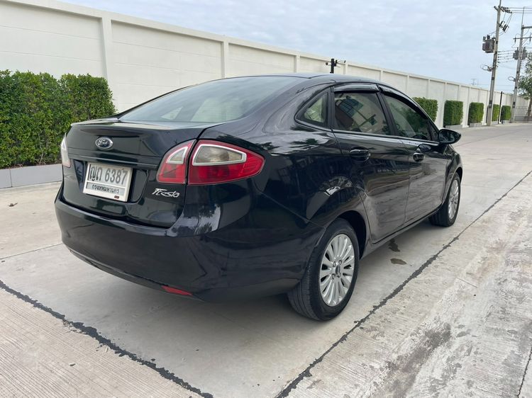 Ford Fiesta 2011 1.6 Trend Sedan เบนซิน ไม่ติดแก๊ส เกียร์อัตโนมัติ ดำ รูปที่ 4