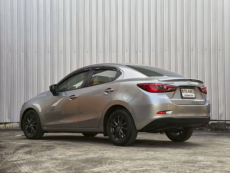 Mazda Mazda 2 2017 1.3 High Connect Sedan เบนซิน ไม่ติดแก๊ส เกียร์อัตโนมัติ เทา รูปที่ 4
