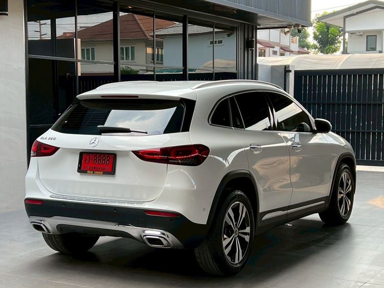 Mercedes-Benz GLA-Class 2022 GLA200 Utility-car เบนซิน ไม่ติดแก๊ส เกียร์อัตโนมัติ ขาว รูปที่ 4