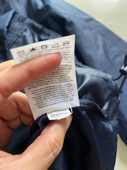 เสื้อกันลม Nike แท้ ของใหม่ รูปที่ 5