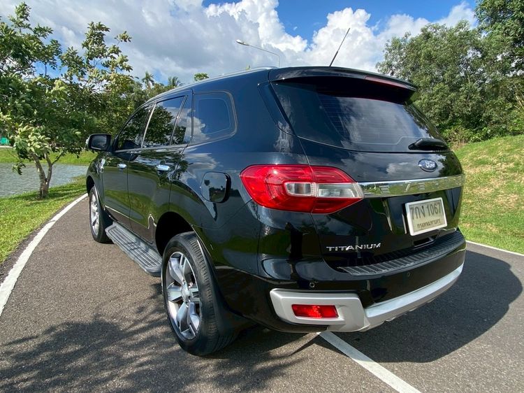 Ford Everest 2018 3.2 Titanium Plus 4WD Utility-car ดีเซล ไม่ติดแก๊ส เกียร์อัตโนมัติ ดำ รูปที่ 3