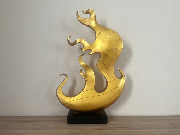 งานศิลปะรูปเรือสำเภาทองเรซิ้นแห่งความมั่งคั่ง รูปที่ 4