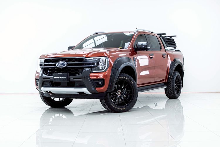 Ford Ranger 2023 2.0 Bi-Turbo Hi-Rider Wildtrak Pickup ดีเซล ไม่ติดแก๊ส เกียร์อัตโนมัติ ส้ม