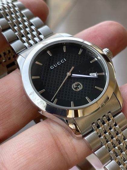 GUCCI G Timeless Black Dial Men’s Date Watch Original YA1264106 รูปที่ 10