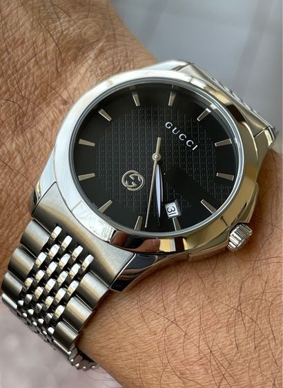 GUCCI G Timeless Black Dial Men’s Date Watch Original YA1264106 รูปที่ 16