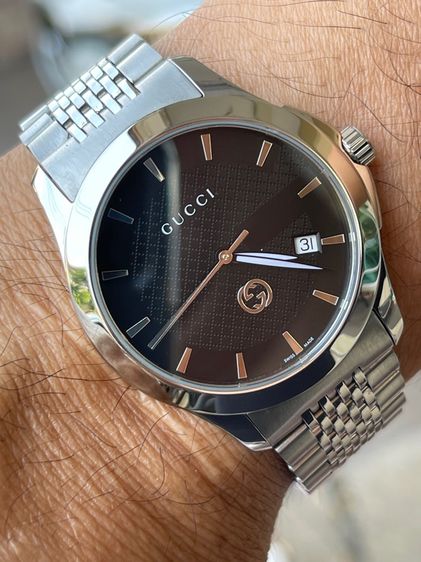 GUCCI G Timeless Black Dial Men’s Date Watch Original YA1264106 รูปที่ 18