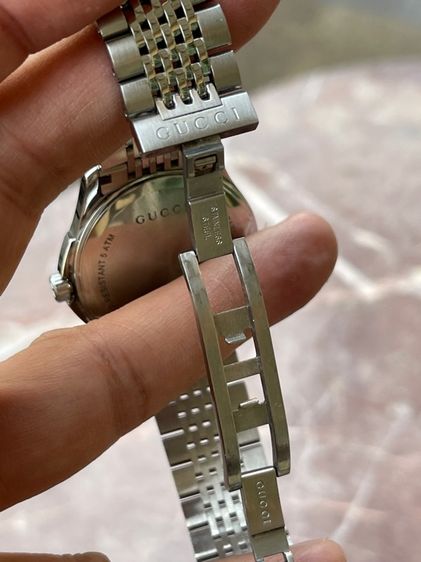 GUCCI G Timeless Black Dial Men’s Date Watch Original YA1264106 รูปที่ 15