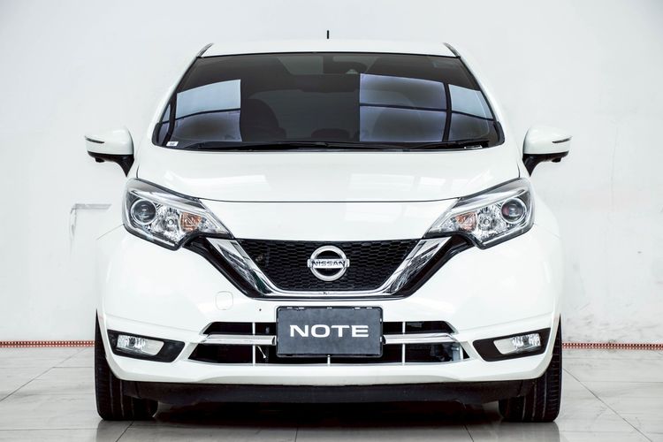 Nissan Note 2017 1.2 VL Sedan เบนซิน ไม่ติดแก๊ส เกียร์อัตโนมัติ ขาว รูปที่ 4