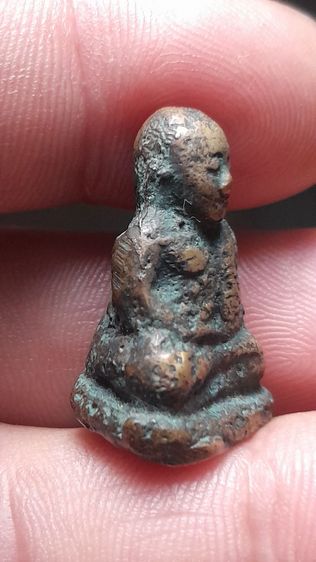 รูปหล่อหลวงพ่อเงินขี้ตา รูปที่ 3