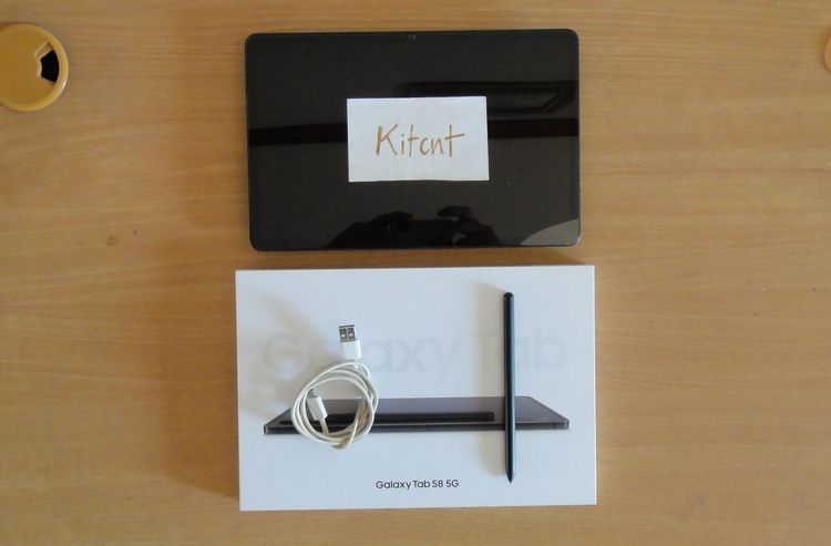 128 GB ขาย Samsung TAB S8 5G ใส่ซิมได้ 11" 128GB อุปกรณ์ครบกล่อง ประกันหมดแล้ว (มือสอง)