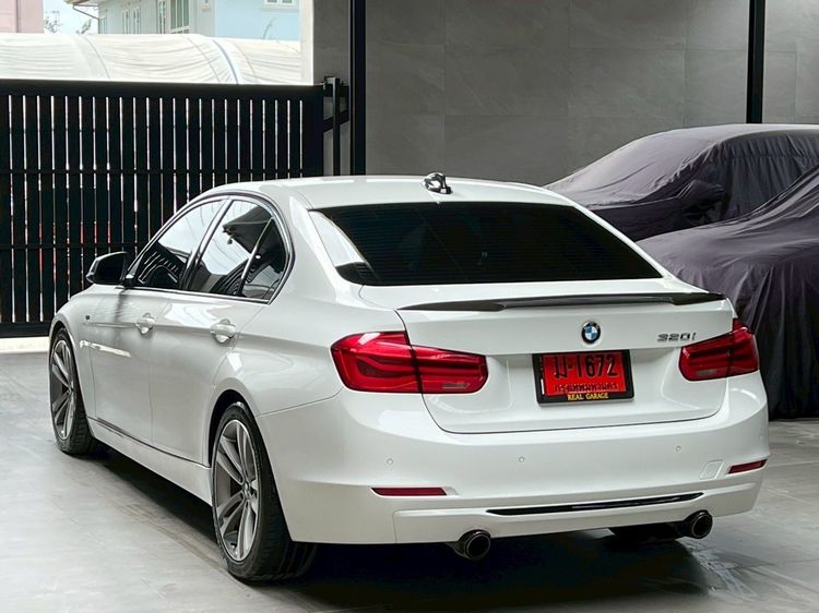 BMW Series 3 2014 320i Sedan เบนซิน ไม่ติดแก๊ส เกียร์อัตโนมัติ ขาว รูปที่ 4