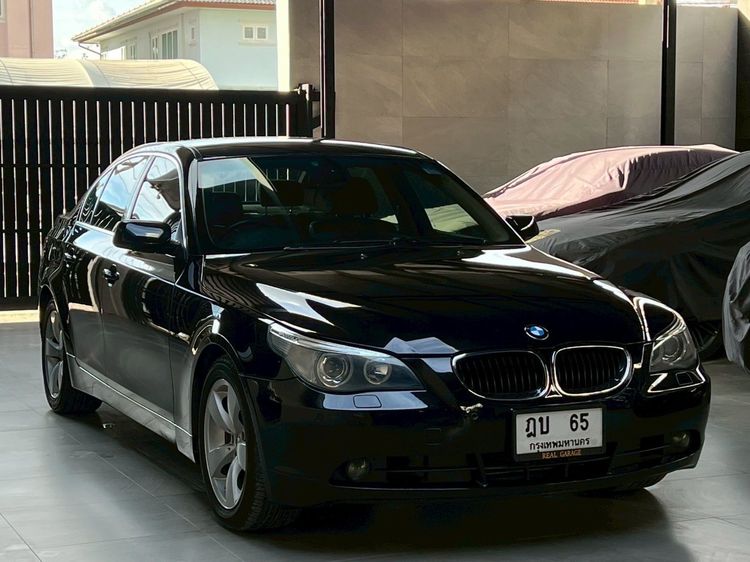 BMW Series 5 2007 523i Sedan เบนซิน ไม่ติดแก๊ส เกียร์อัตโนมัติ ดำ รูปที่ 2