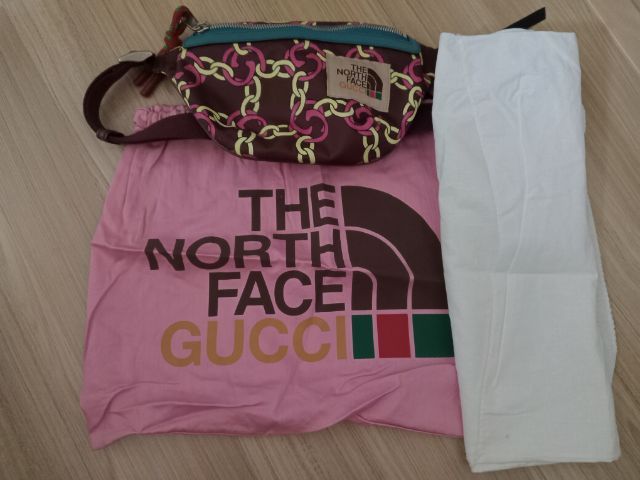 กระเป๋าคาด Gucci  The North Face รูปที่ 2