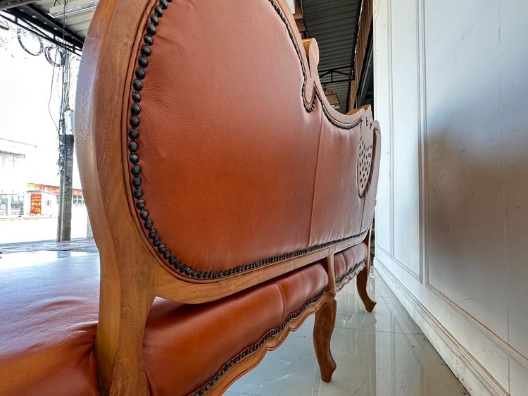 โซฟาเดย์เบด สไตล์หลุยส์ เบาะหุ้มหนังแท้สีน้ำตาล รูปที่ 6