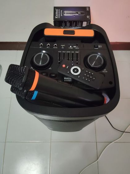 ลำโพงบลูทูธ พร้อมไมค์ลอย 2 อัน รีโมท 1อัร รูปที่ 2