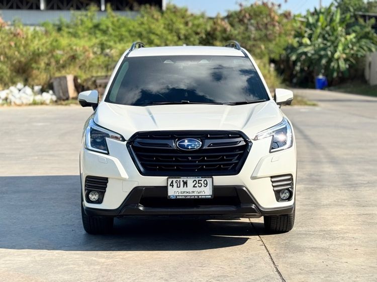Subaru Forester 2023 2.0 i-L EyeSight Utility-car เบนซิน ไม่ติดแก๊ส เกียร์อัตโนมัติ ขาว รูปที่ 2