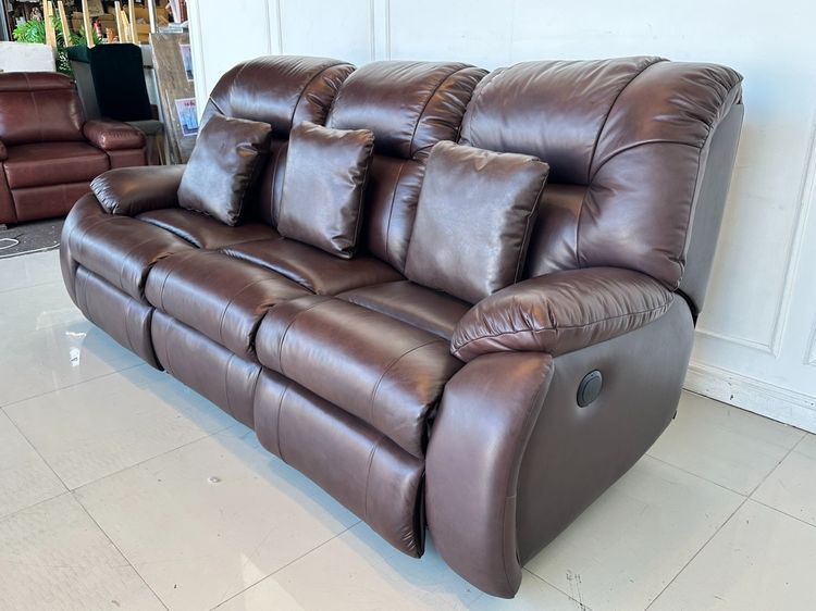 โซฟา 3 ที่นั่ง เบาะหนังแท้ผิวสัมผัสสีน้ำตาล รูปที่ 4