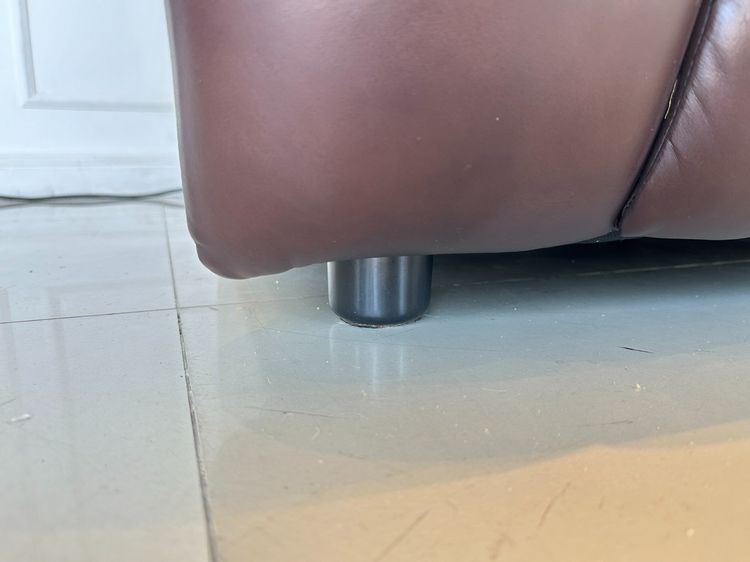 โซฟา 3 ที่นั่ง เบาะหนังแท้ผิวสัมผัสสีน้ำตาล รูปที่ 17