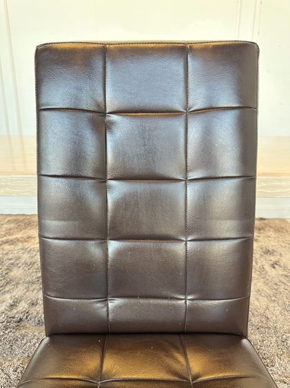 ชุดโต๊ะทานอาหาร 6 ที่นั่ง ท็อปหินเทียมสีครีม รูปที่ 17