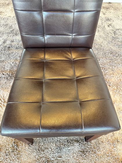 ชุดโต๊ะทานอาหาร 6 ที่นั่ง ท็อปหินเทียมสีครีม รูปที่ 18