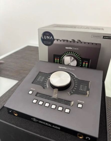 Used Universal Audio Apollo Twin MKII DUO Heritage Edition 10x6 Thunderbolt Audio Interface with UAD DSP