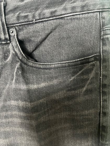 กางเกงยีนส์สีเทาดำ Burberry Black Label Size76 JPN  รูปที่ 4