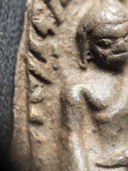 พระรอดลำพูนเนื้อเขียวหินครกครับ รูปที่ 6