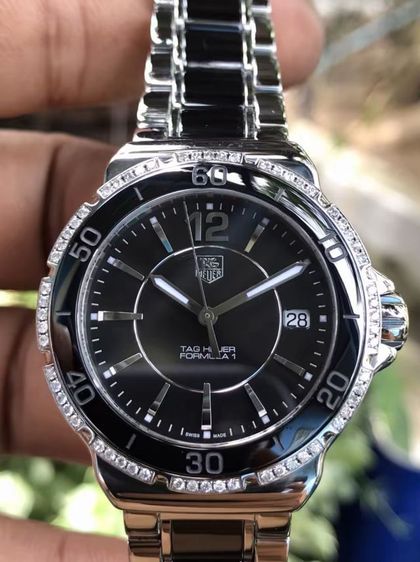Tag Heuer F1 Quartz BOY Size Black Ceramic Diamond WAH1212(36mm)🇨🇭🇨🇭
    รูปที่ 4