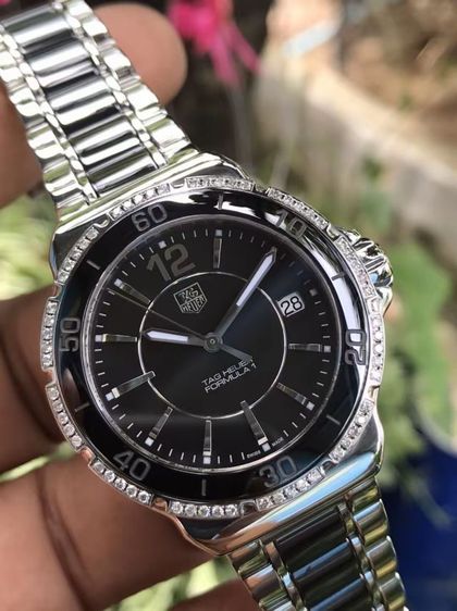 Tag Heuer F1 Quartz BOY Size Black Ceramic Diamond WAH1212(36mm)🇨🇭🇨🇭
    รูปที่ 2