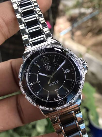 Tag Heuer F1 Quartz BOY Size Black Ceramic Diamond WAH1212(36mm)🇨🇭🇨🇭
    รูปที่ 5