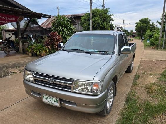 Toyota Hilux Tiger 2000 3.0 G Pickup ดีเซล ไม่ติดแก๊ส เกียร์ธรรมดา เทา รูปที่ 2