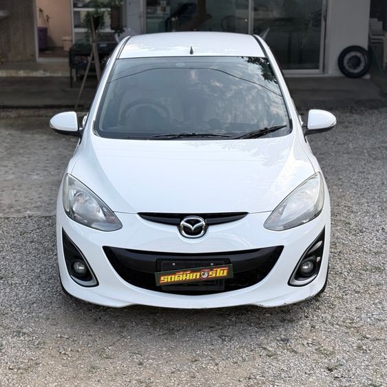 รถ Mazda Mazda 2 1.5 Maxx Sports สี ขาว