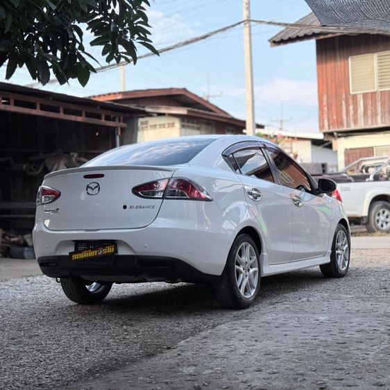 Mazda Mazda 2 2012 1.5 Maxx Sports Sedan เบนซิน ไม่ติดแก๊ส เกียร์อัตโนมัติ ขาว รูปที่ 3