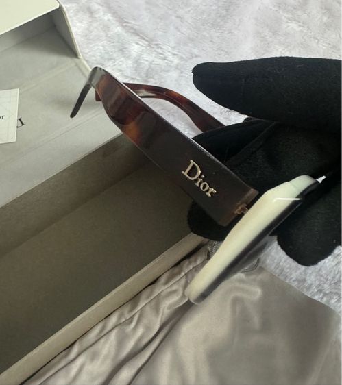แว่นตากันแดด Dior รูปที่ 5