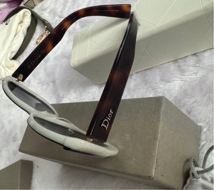 แว่นตากันแดด Dior รูปที่ 2