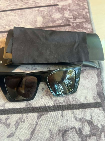 แว่นกันแดด YSL Saint Laurent Mica SL276 