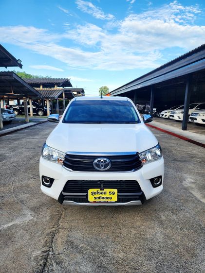 Toyota Hilux Revo 2017 2.8 J Plus Pickup ดีเซล ไม่ติดแก๊ส เกียร์ธรรมดา ขาว รูปที่ 3