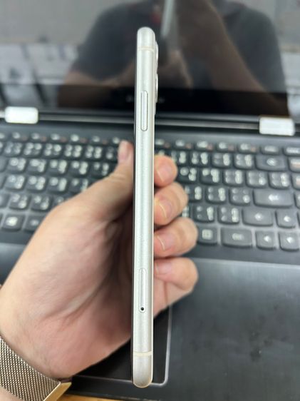 ไอโฟน11 รูปที่ 2