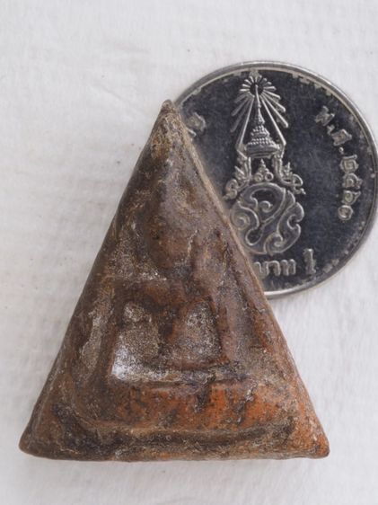 พระนางพญา 28106810 รูปที่ 5