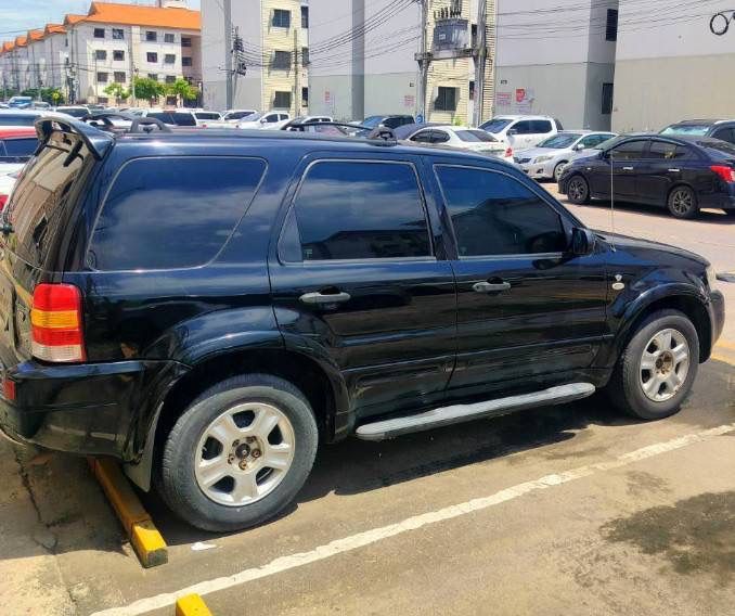 Ford Escape 2004 3.0 XLT 4WD เบนซิน เกียร์อัตโนมัติ ดำ รูปที่ 3