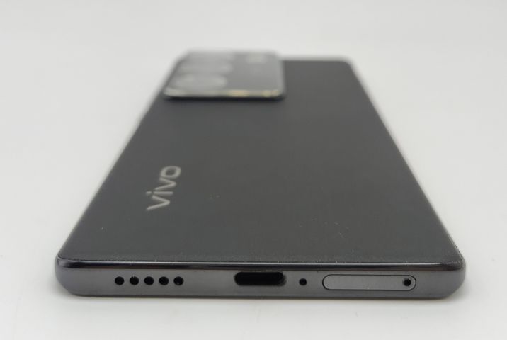 Vivo V29 5G Ram 12GB Rom 256GB Noble Black
 รูปที่ 7