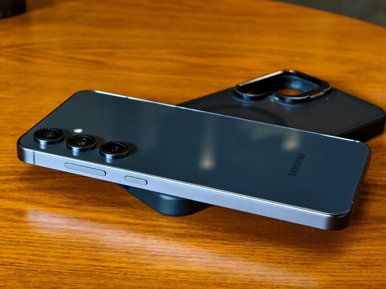 Samsung S24 Fe  รูปที่ 5