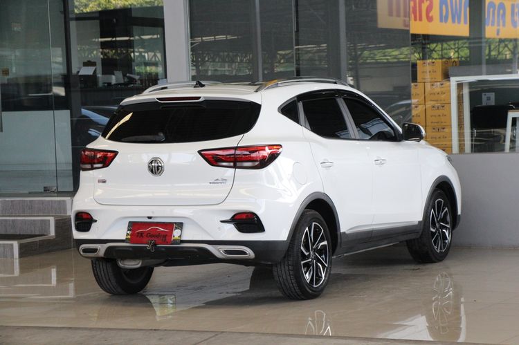 MG ZS 2021 1.5X+ Sunroof Utility-car เบนซิน ไม่ติดแก๊ส เกียร์อัตโนมัติ ขาว รูปที่ 2