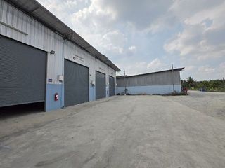 โกดังโรงงานคลังสินค้าให้เช่า โครงการดีเจริญ ( บางน้ําจืด )