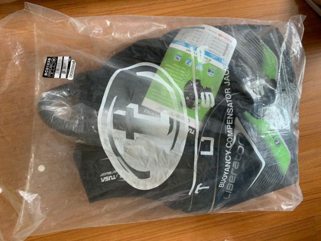 เสื้อใส่ดำน้ำ รูปที่ 2