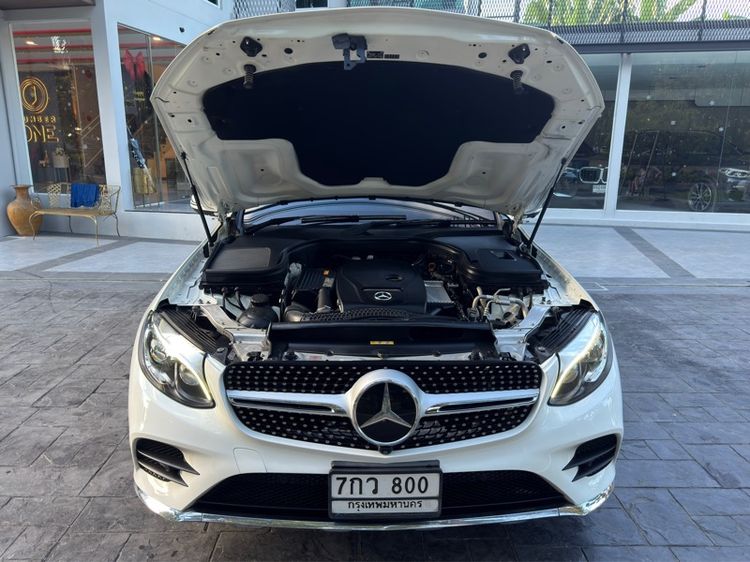 Mercedes-Benz GLC-Class 2021 GLC250 Sedan เบนซิน เกียร์อัตโนมัติ ขาว รูปที่ 4