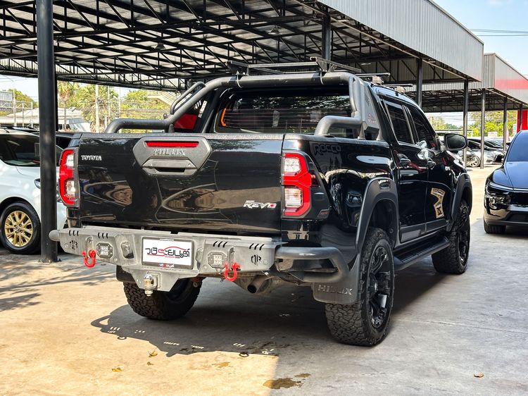 Toyota Hilux Revo 2021 Double Cab 4x4 2.8 Rocco Pickup ดีเซล เกียร์อัตโนมัติ ดำ รูปที่ 4