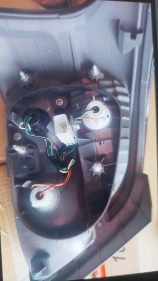 ชุดไฟท้ายวีออส  1 คู่ Gen2  สภาพดีไม่เหลือง,ไม่ร้าว (โคม Depo) รูปที่ 6